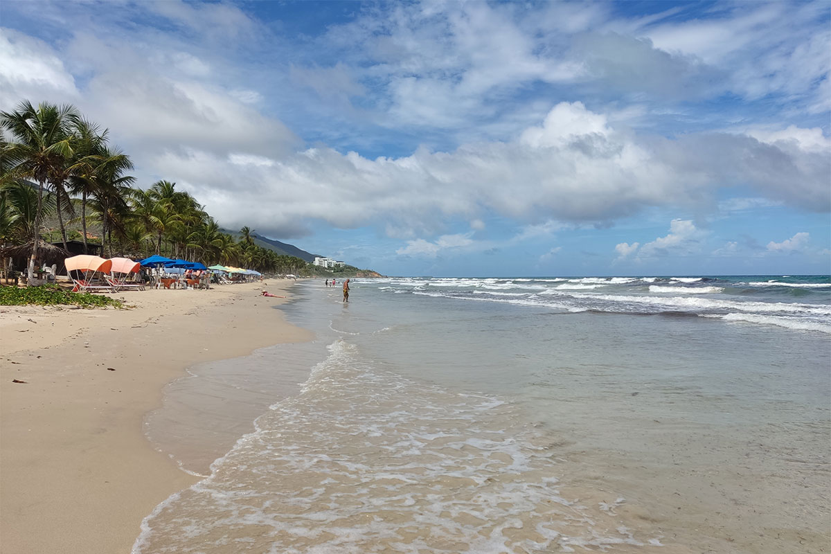 Playa Guacuco - La Guía de Margarita