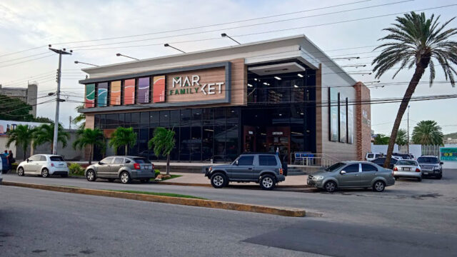 family-market3.jpg