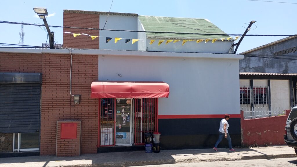Autorepuestos Cesar