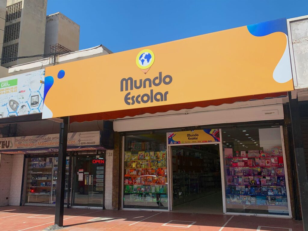 Mundo Escolar Calle Fraternidad